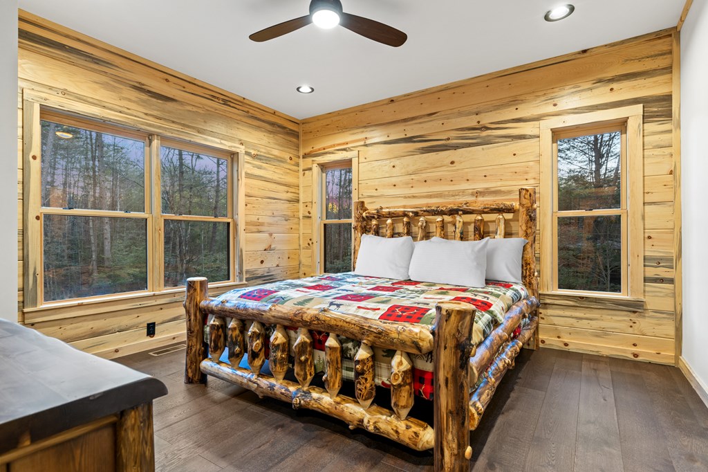 46 Rivers End Way Suches, GA 30572 - Photo 5 of 76 a bedroom with a bed and a window