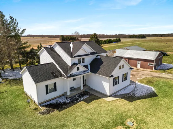 $475,000 | 12413 Wisner Avenue, Grant, MI 49327