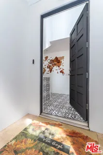 $2,195,000 | 508 Pier Avenue, Unit 4, Santa Monica, CA 90405