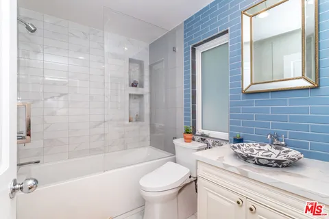 $2,195,000 | 508 Pier Avenue, Unit 4, Santa Monica, CA 90405