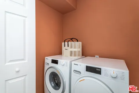 $2,195,000 | 508 Pier Avenue, Unit 4, Santa Monica, CA 90405