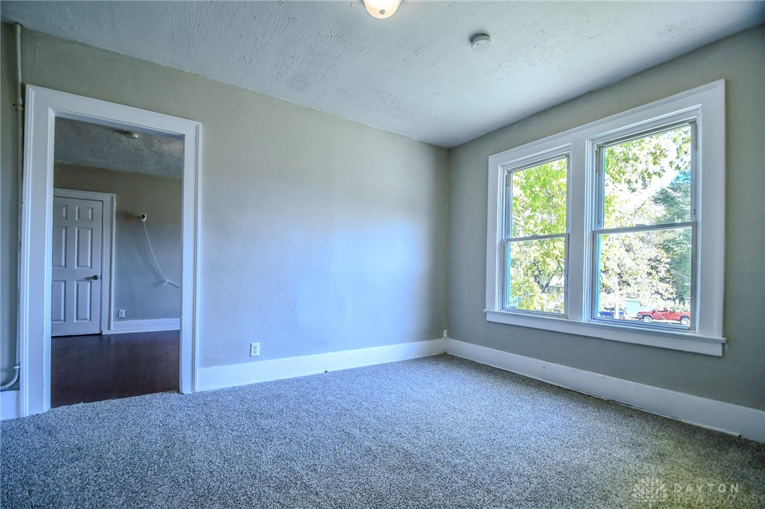 828 East Main Street Springfield, OH 45503 - Photo 38 of 46