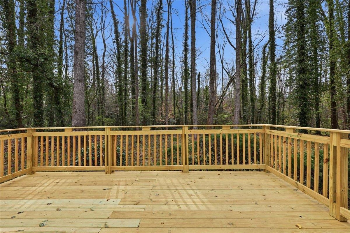 100 Holly Road Taylors, SC 29687 - Photo 26 of 33