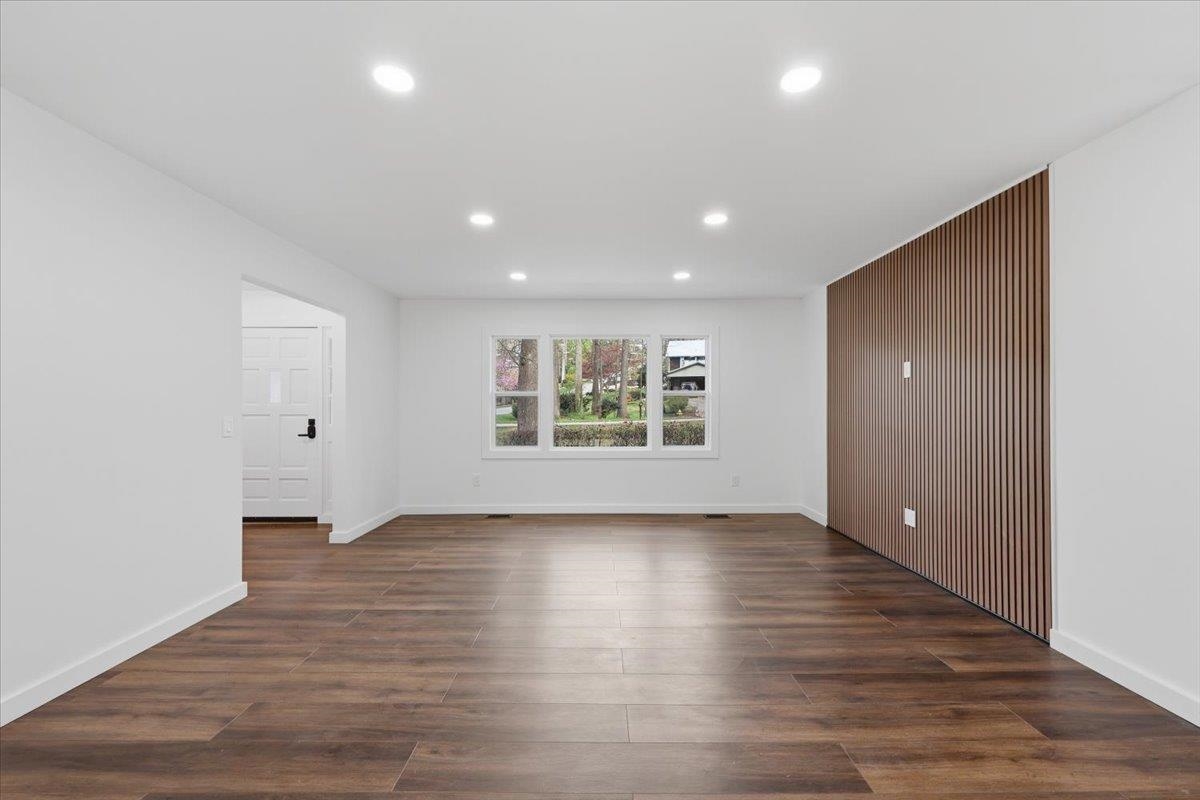 100 Holly Road Taylors, SC 29687 - Photo 7 of 33