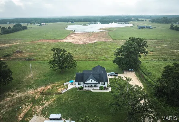 $525,000 | 73 North Scott Road, Cuba, MO 65453
