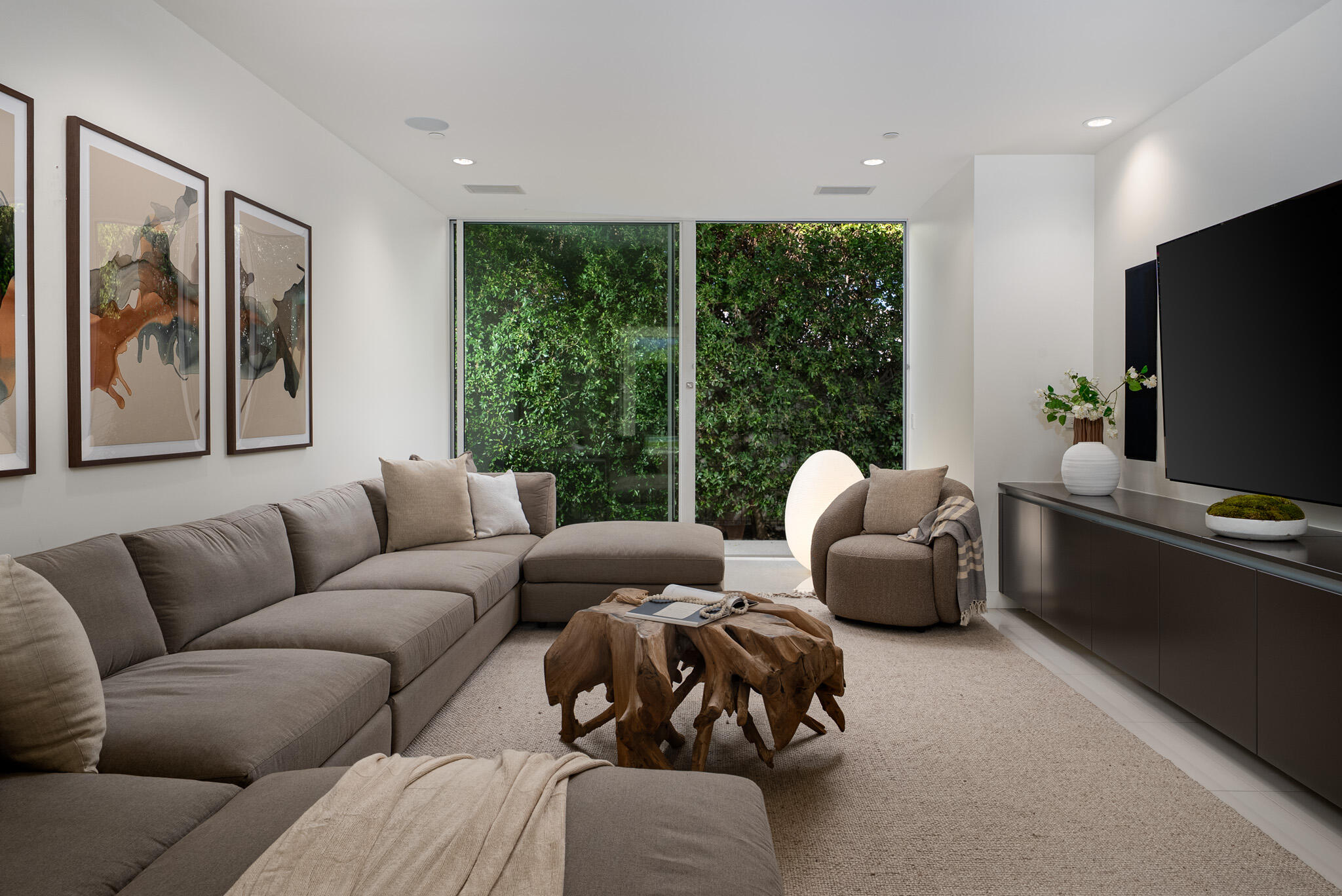 3088 Linea Ter. Palm Springs, CA 92264 - Photo 19 of 57 .