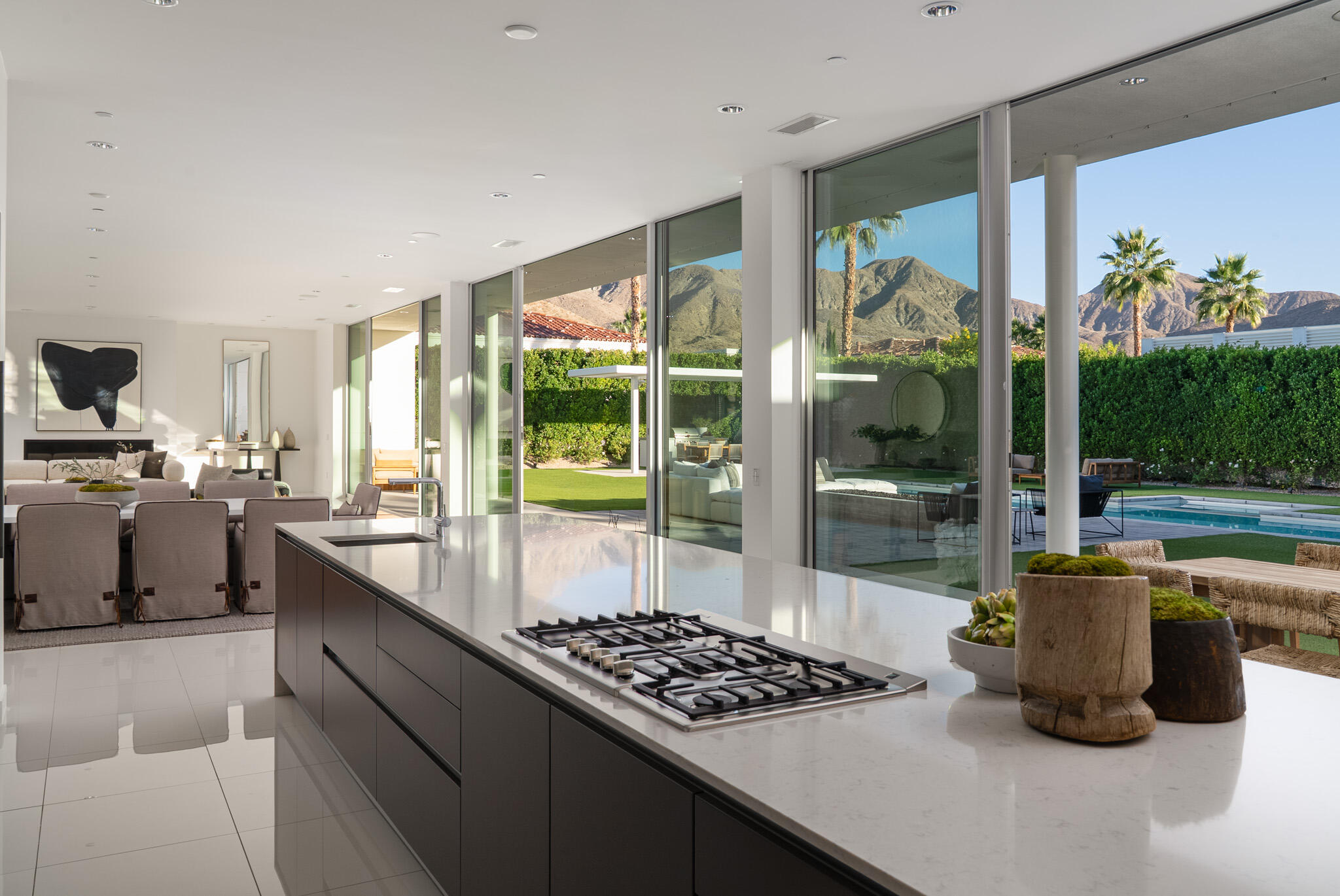 3088 Linea Ter. Palm Springs, CA 92264 - Photo 9 of 57 .