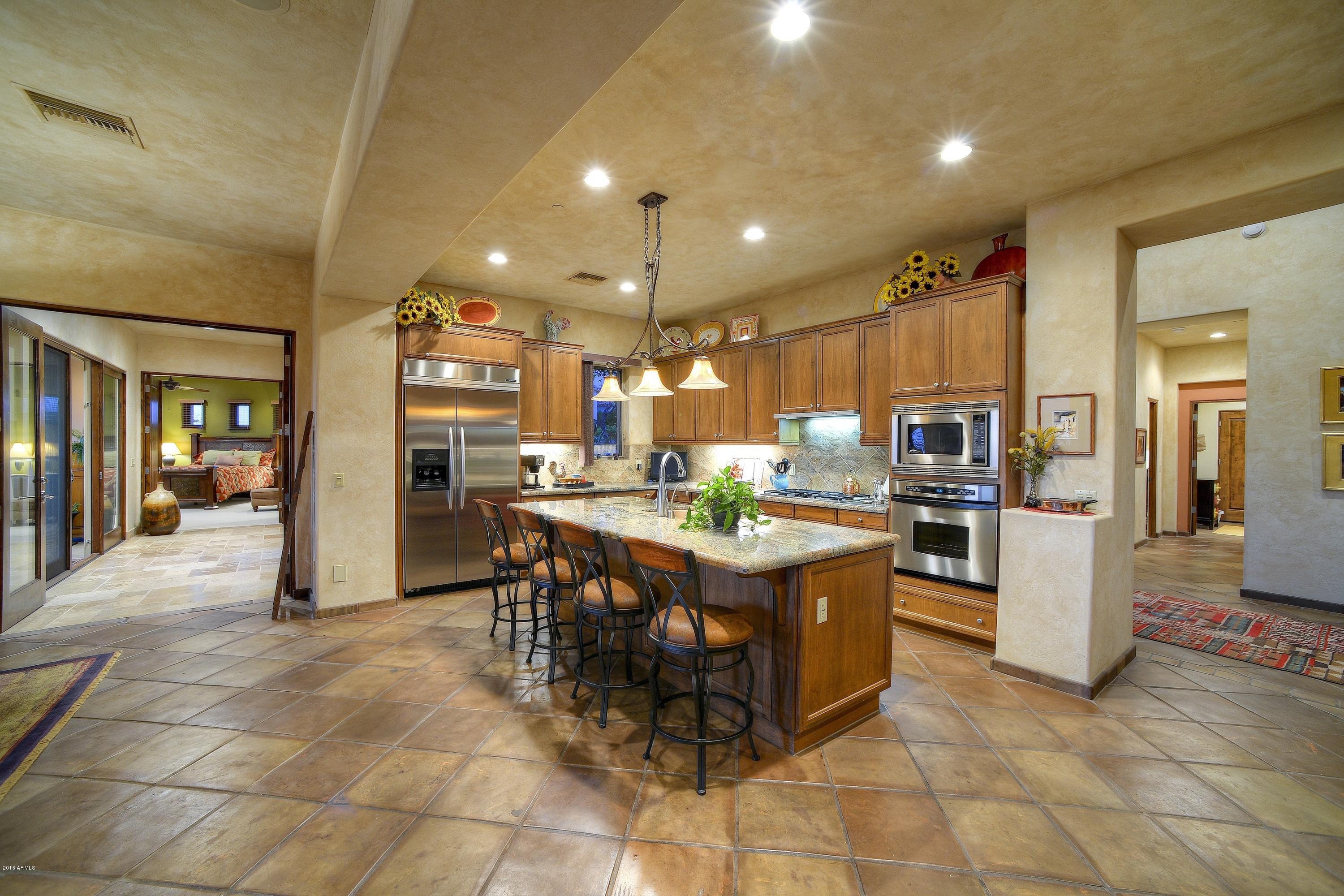 2972 South Lookout Ridge Gold Canyon, AZ 85118 - Photo 8 of 34 Kitchen