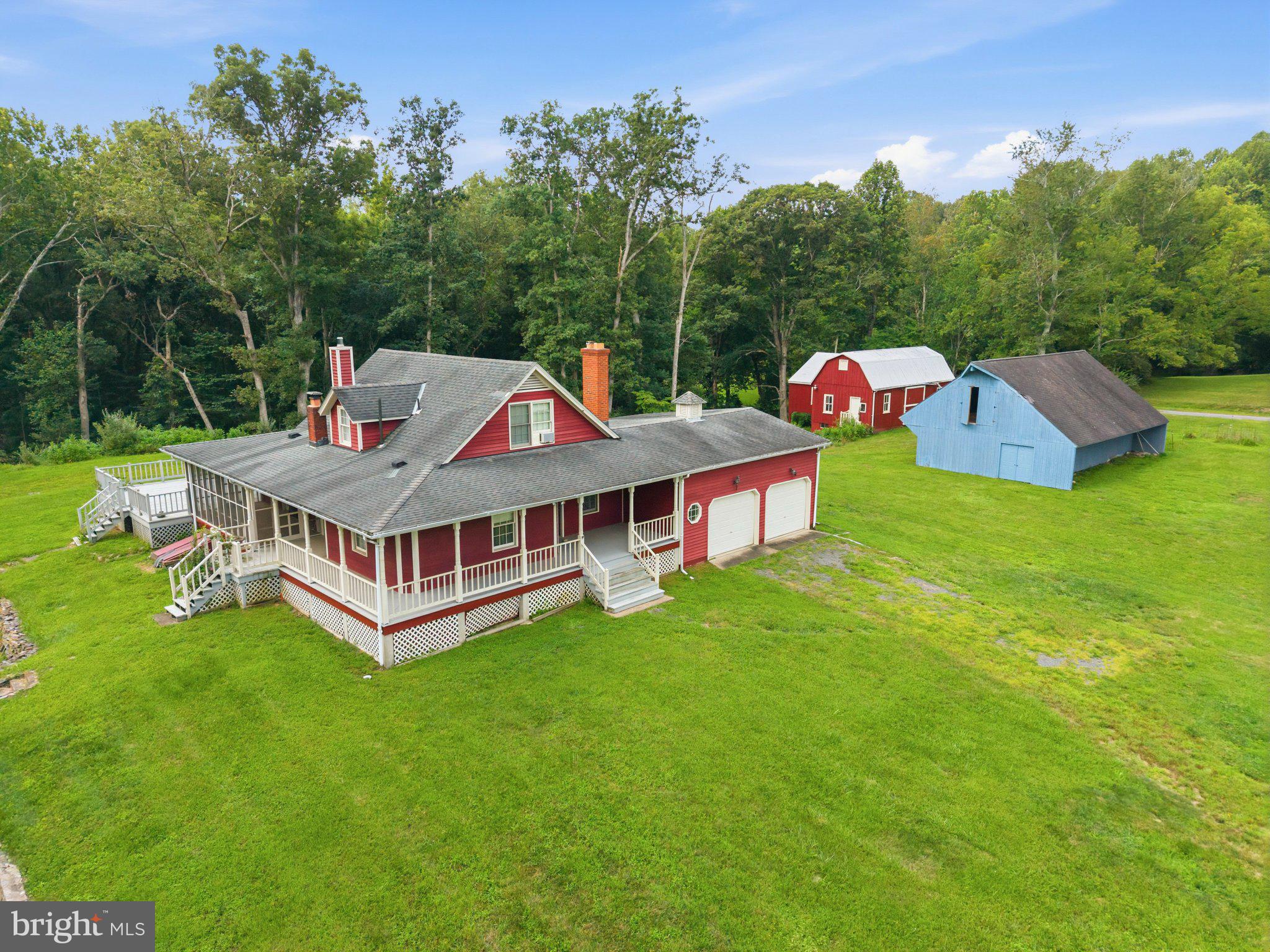 11201 Stuart Mill Road Oakton, VA 22124 - Photo 2 of 12 Charming countryside retreat with barns.