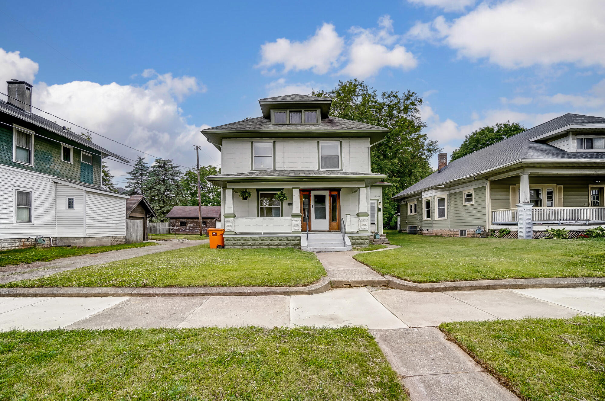 1121 Olive Street Springfield, OH 45503 - Photo 3 of 29