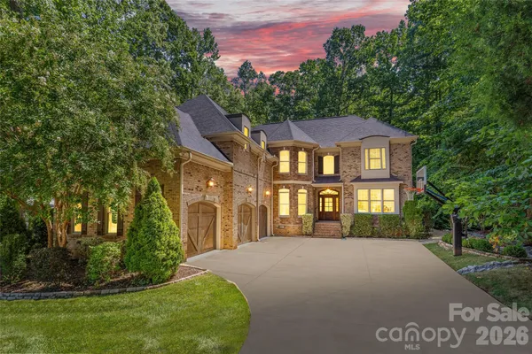 $1,990,000 | 3030 Ashford Glen Drive, Matthews, NC 28104