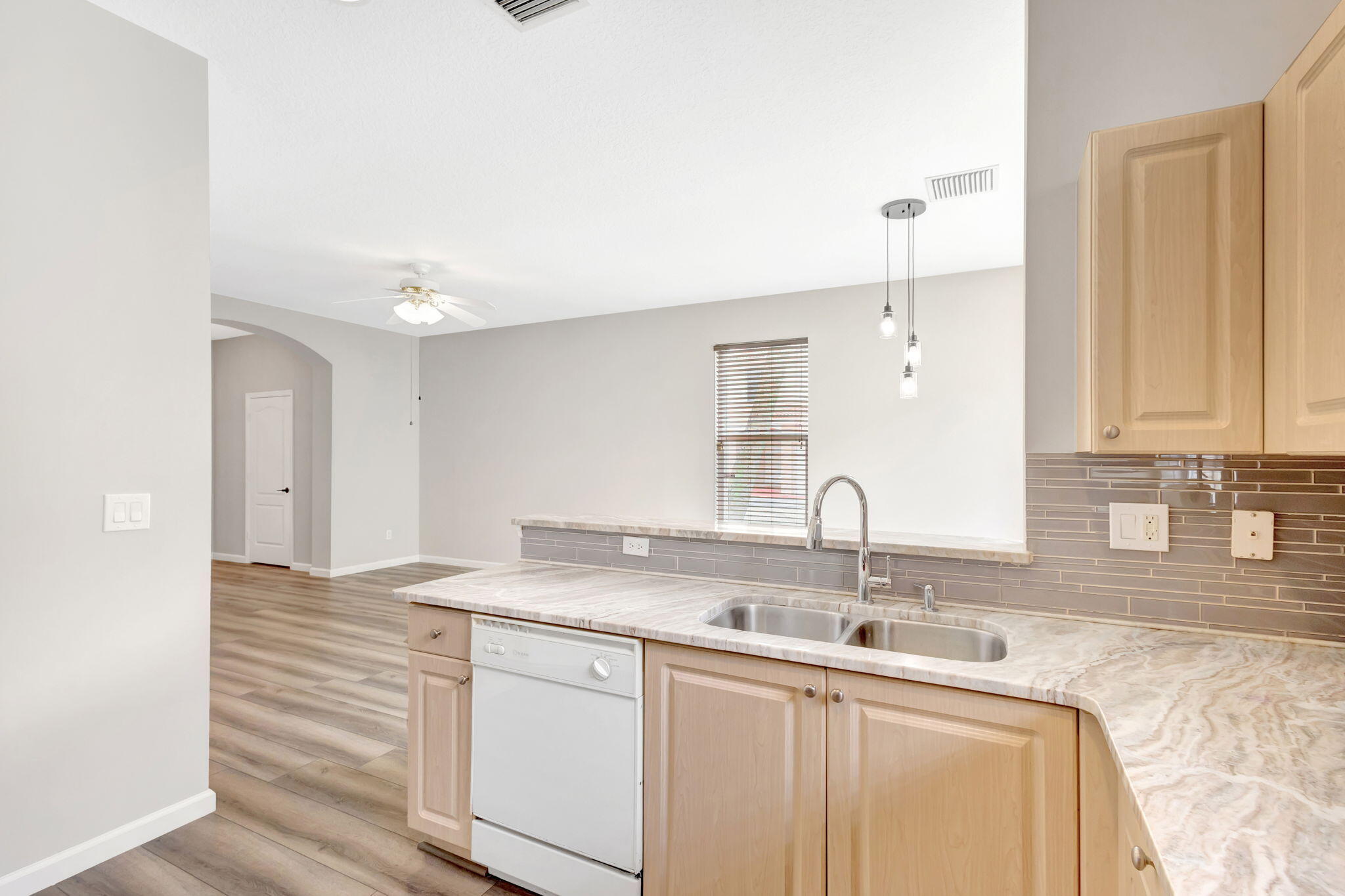 6132 Seminole Gardens Circle Riviera Beach, FL 33418 - Photo 11 of 63 16-web-or-mls-5D1A6684