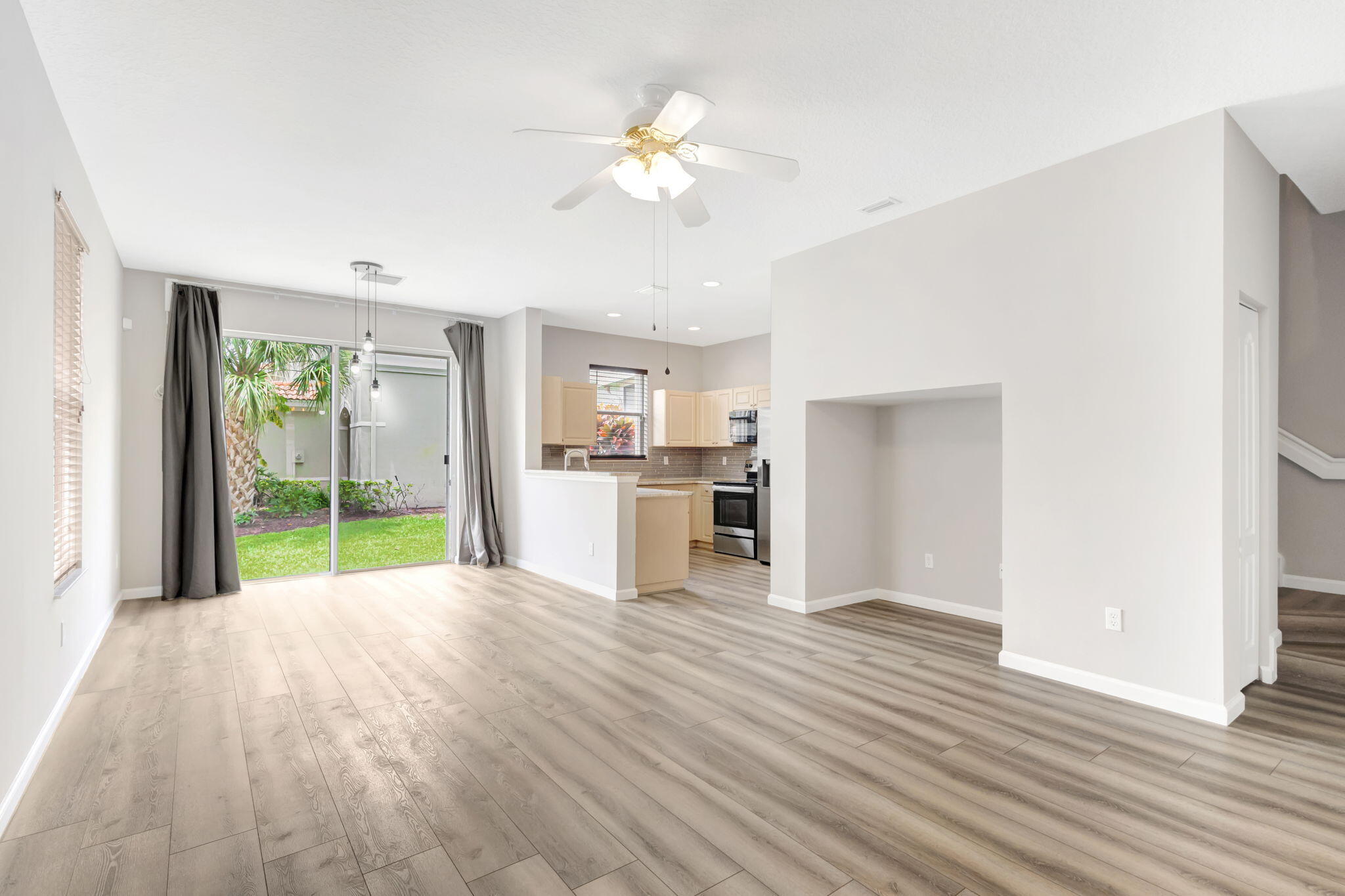 6132 Seminole Gardens Circle Riviera Beach, FL 33418 - Photo 15 of 63 8-web-or-mls-5D1A6639