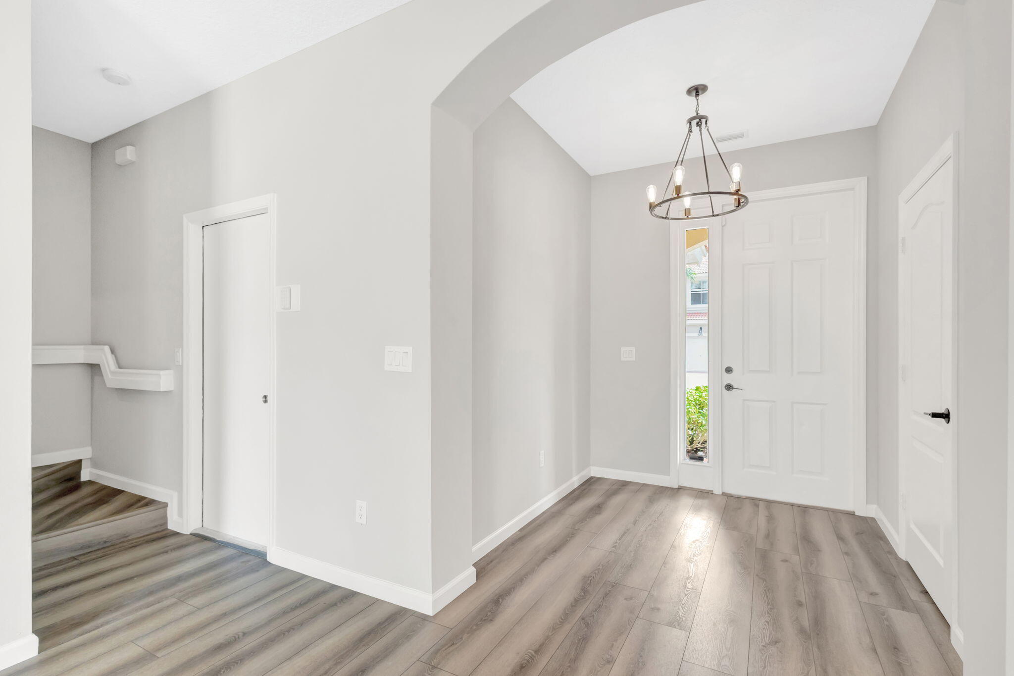 6132 Seminole Gardens Circle Riviera Beach, FL 33418 - Photo 19 of 63 6-web-or-mls-5D1A6629