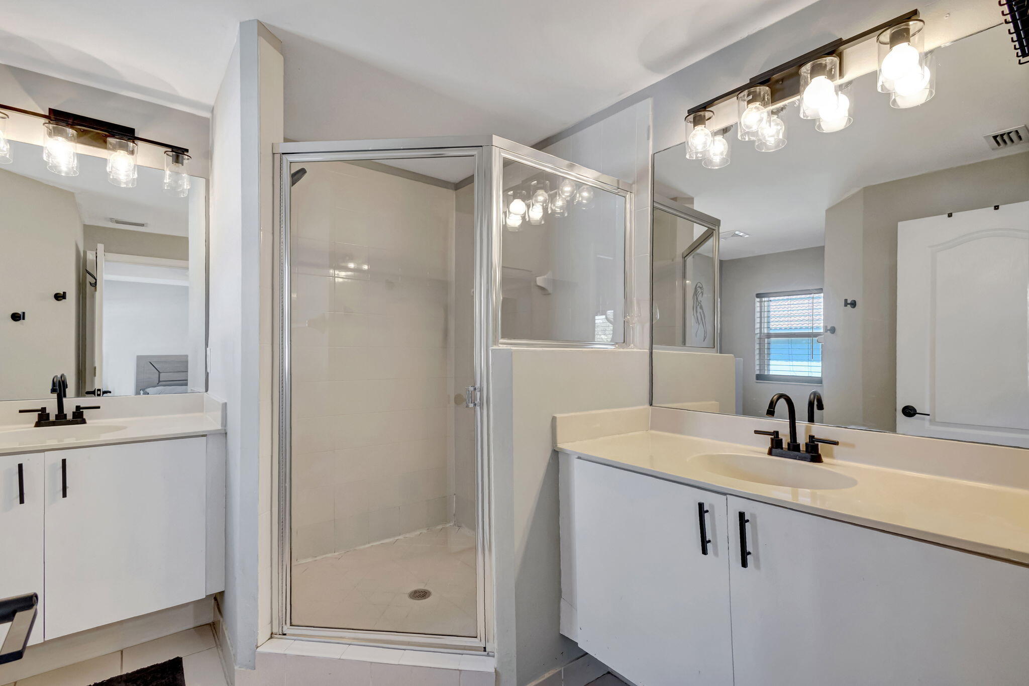 6132 Seminole Gardens Circle Riviera Beach, FL 33418 - Photo 29 of 63 95-web-or-mls-23-print-5D1A5076