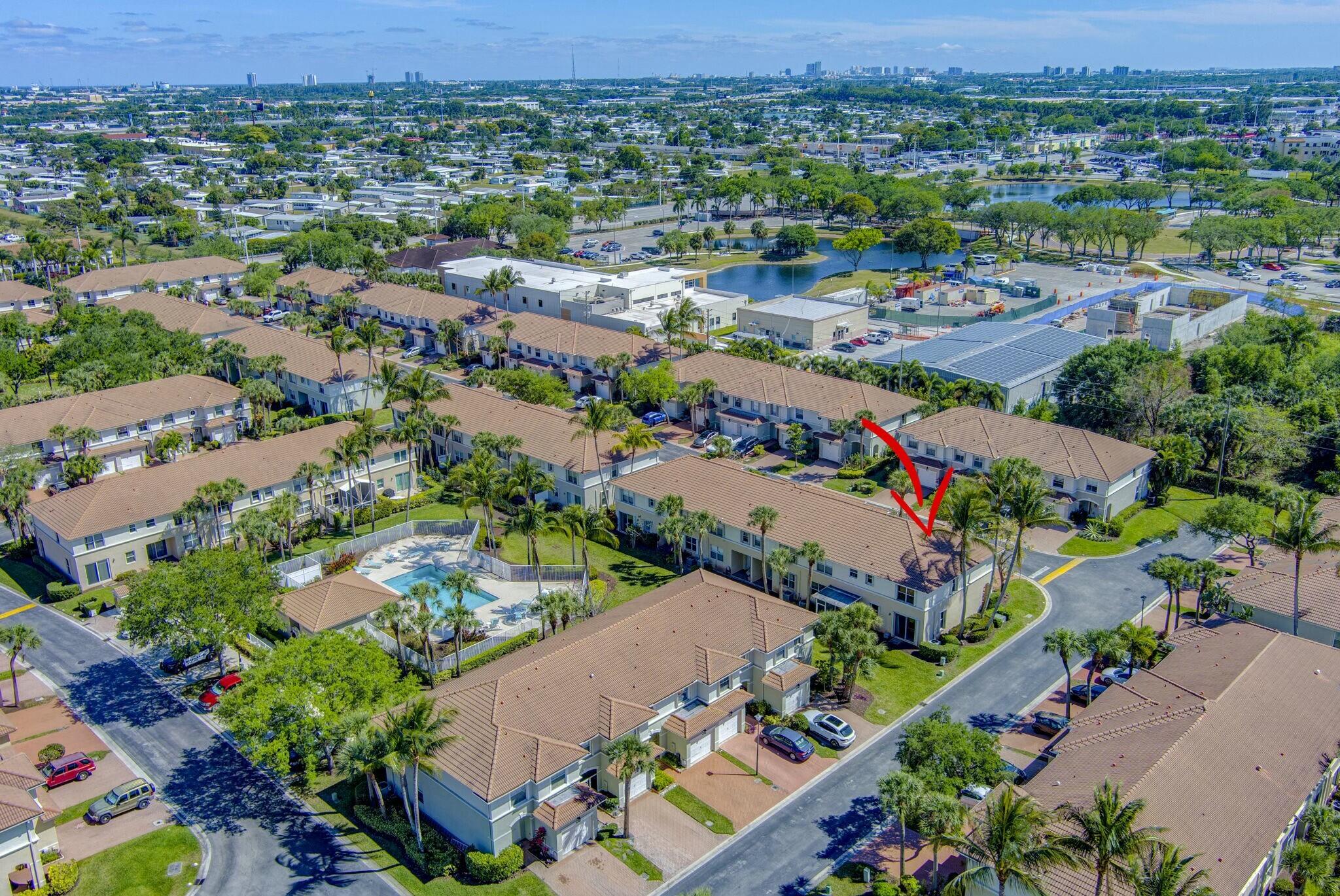 6132 Seminole Gardens Circle Riviera Beach, FL 33418 - Photo 37 of 63 tempImagepXE7IC