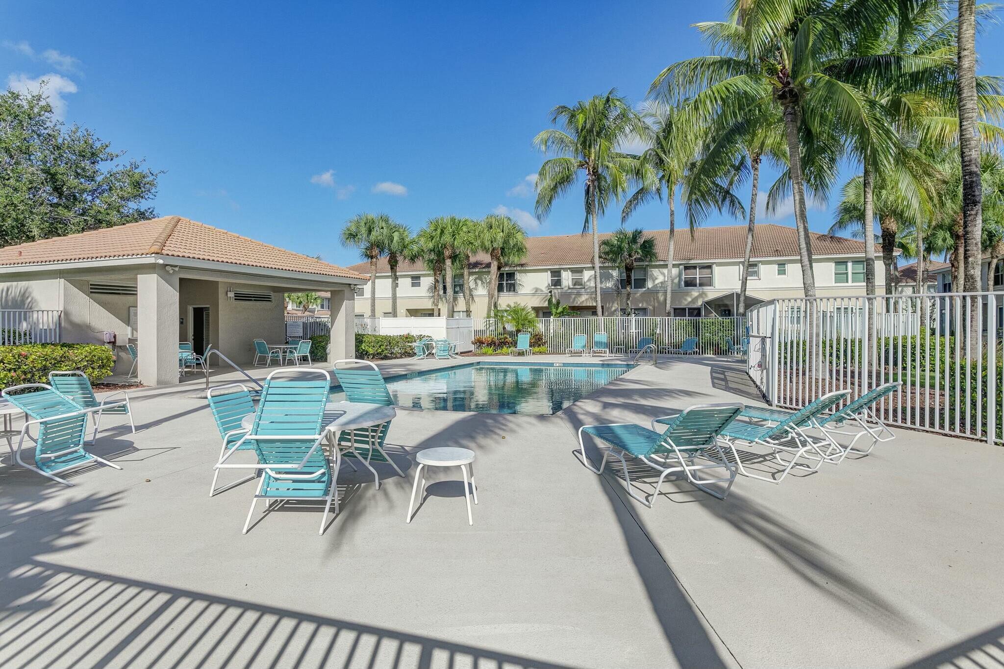 6132 Seminole Gardens Circle Riviera Beach, FL 33418 - Photo 40 of 63 tempImagevnqDSf