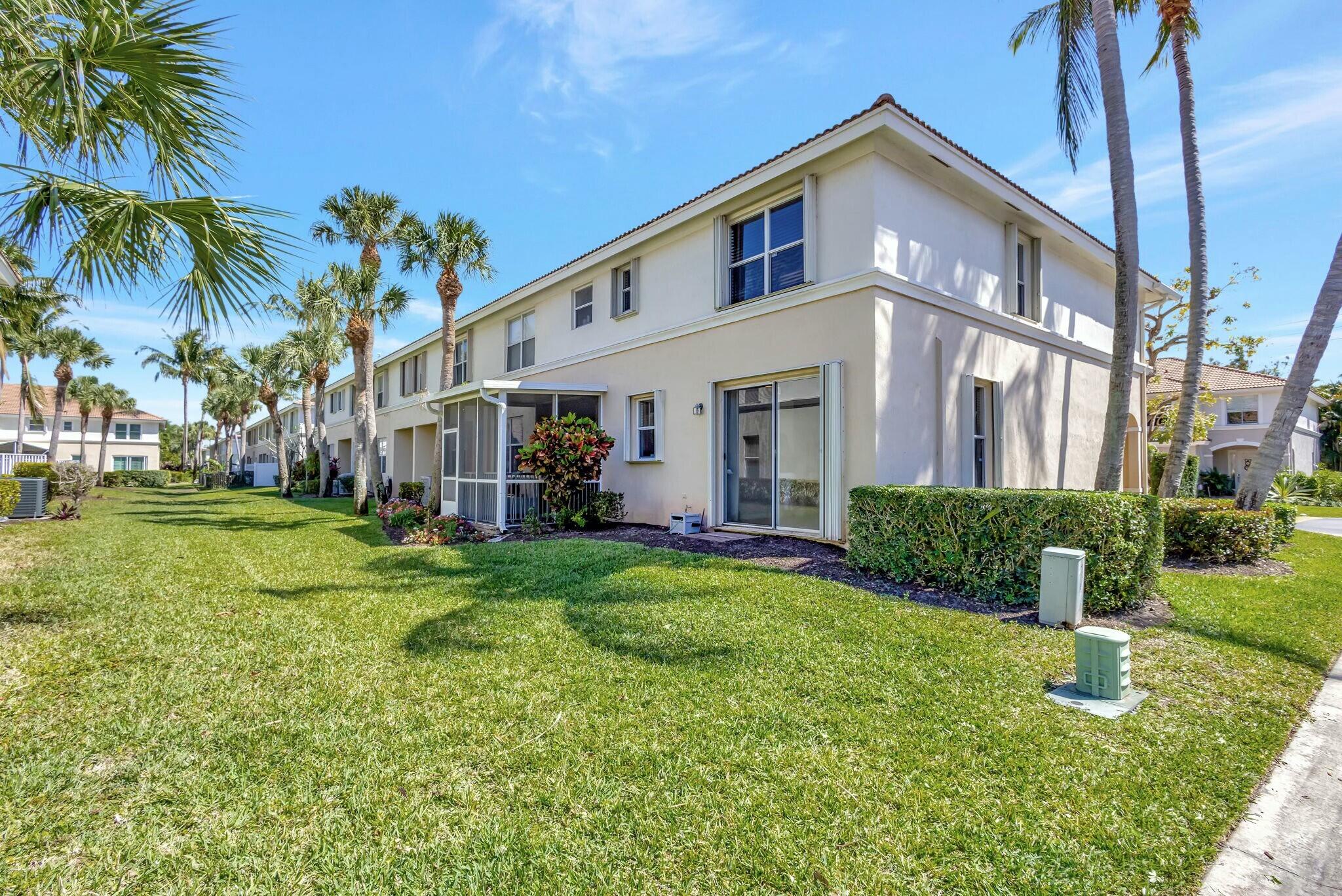 6132 Seminole Gardens Circle Riviera Beach, FL 33418 - Photo 5 of 63 tempImagedo8Axk