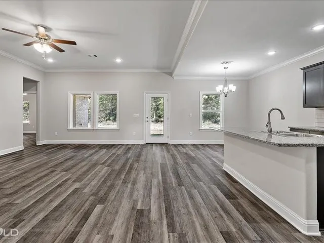 $288,500 | 9436 North Pointe Circle, Greenwood, LA 71033