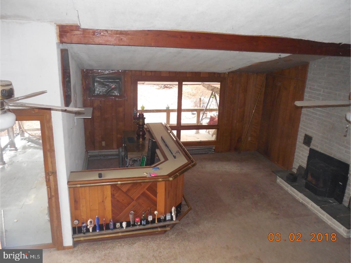 10 Longview Road Boyertown, PA 19512 - Photo 19 of 24 Living Room