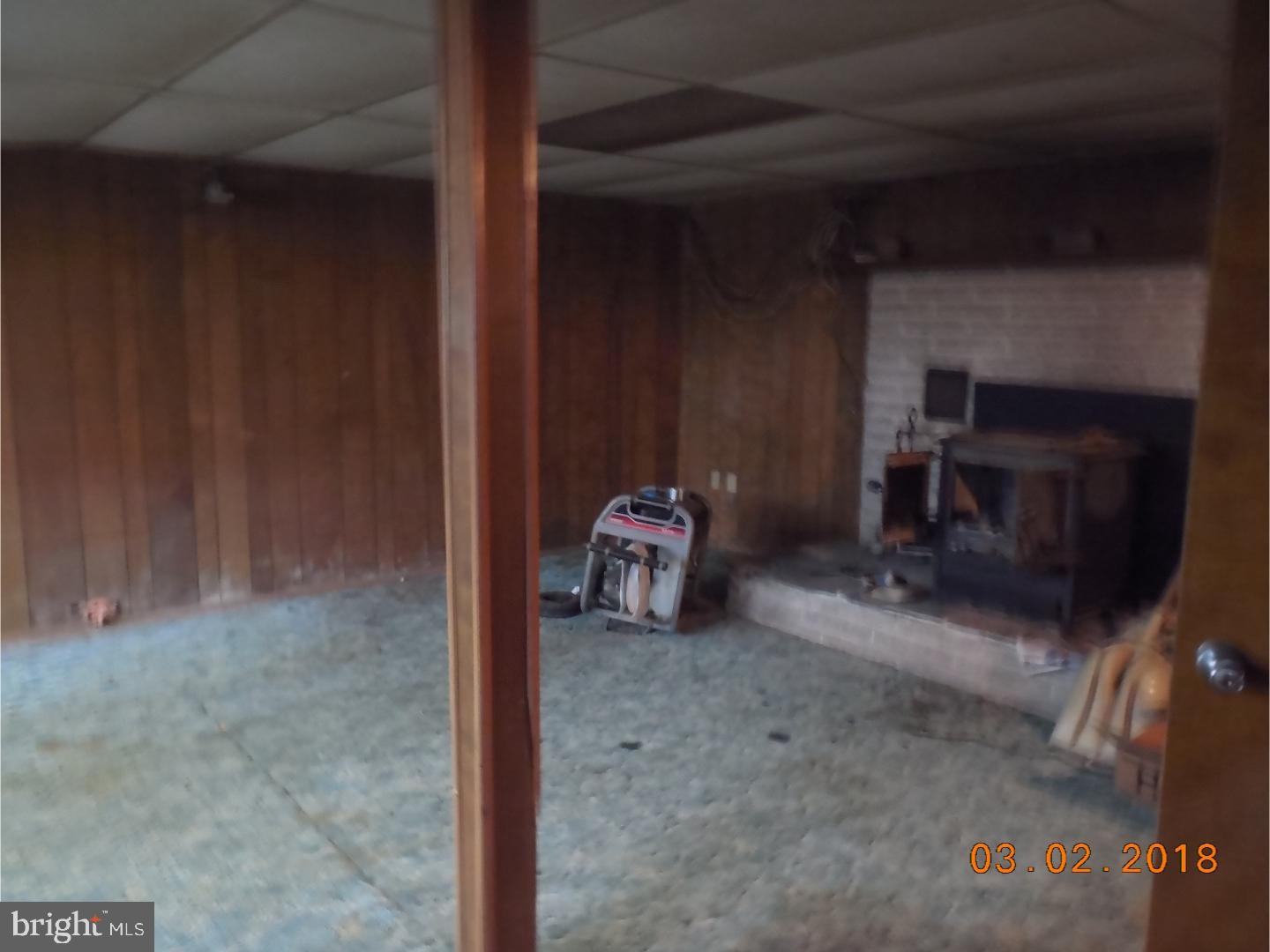 10 Longview Road Boyertown, PA 19512 - Photo 20 of 24 Family Room