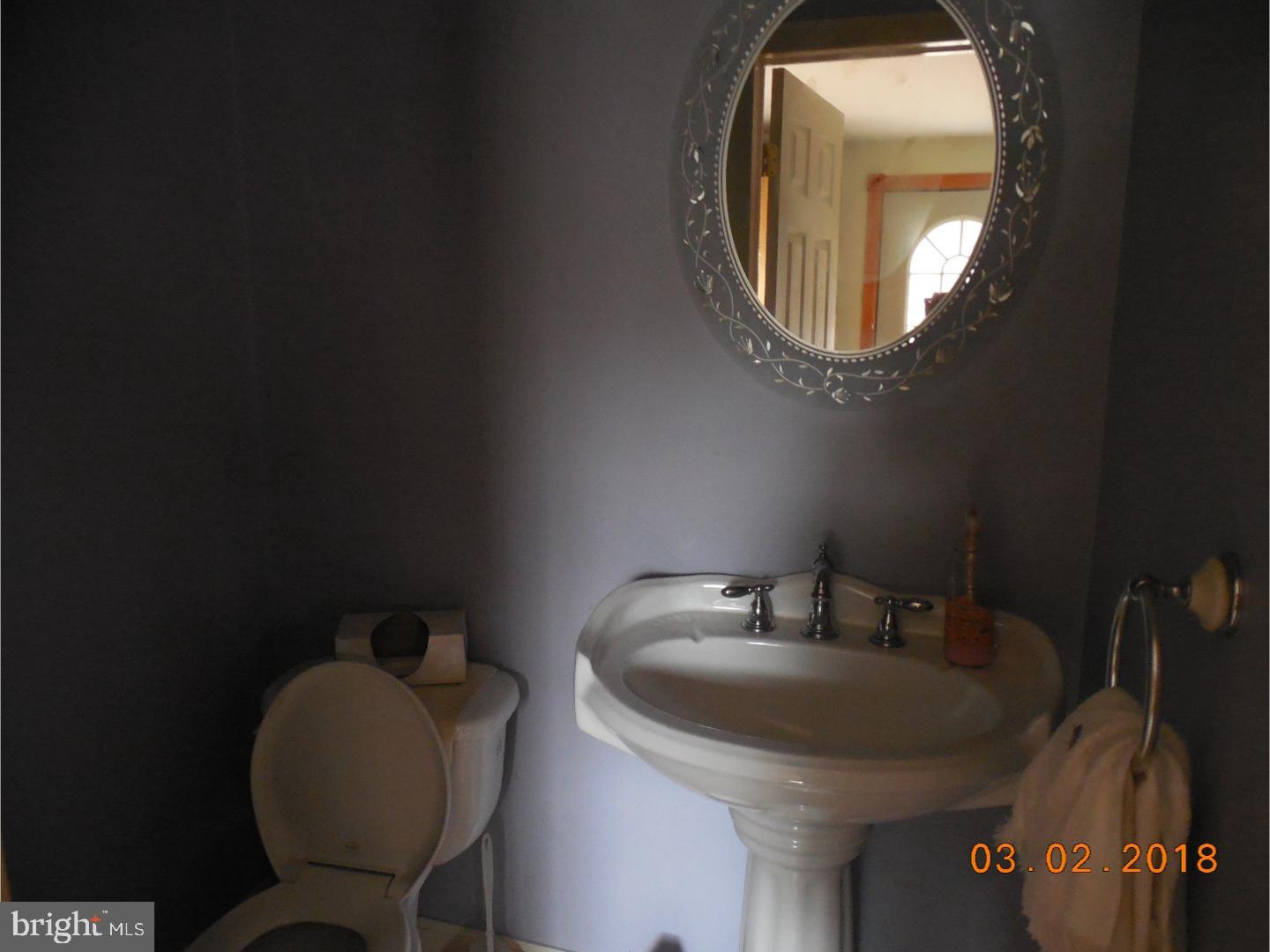 10 Longview Road Boyertown, PA 19512 - Photo 7 of 24 Half Bath