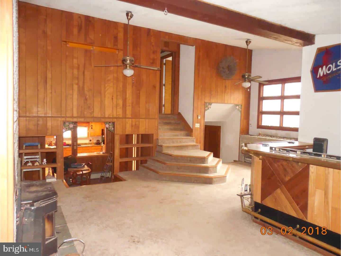 10 Longview Road Boyertown, PA 19512 - Photo 9 of 24 Living Room