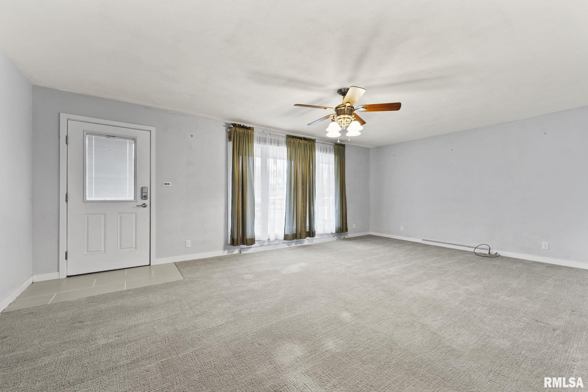 306 West Center Street Atkinson, IL 61235 - Photo 8 of 17