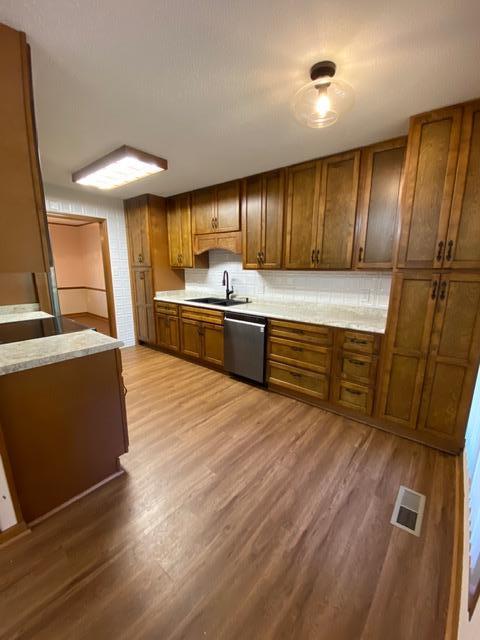 7928 Castlecomb Road Powell, TN 37849 - Photo 8 of 36 IMG_4981