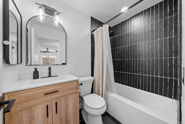 $608,999 | 1452 Canvas Drive, Unit 1, Chula Vista, CA 91913