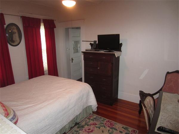 153 Oakley Road, Unit 153 Belmont, MA 02478 - Photo 12 of 20 Gallery Image 12