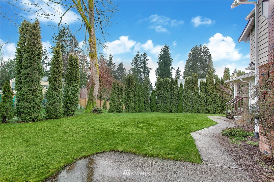 1835 Northeast 29th Court Renton, WA 98056 - Photo 21 of 23 Gallery Image 21