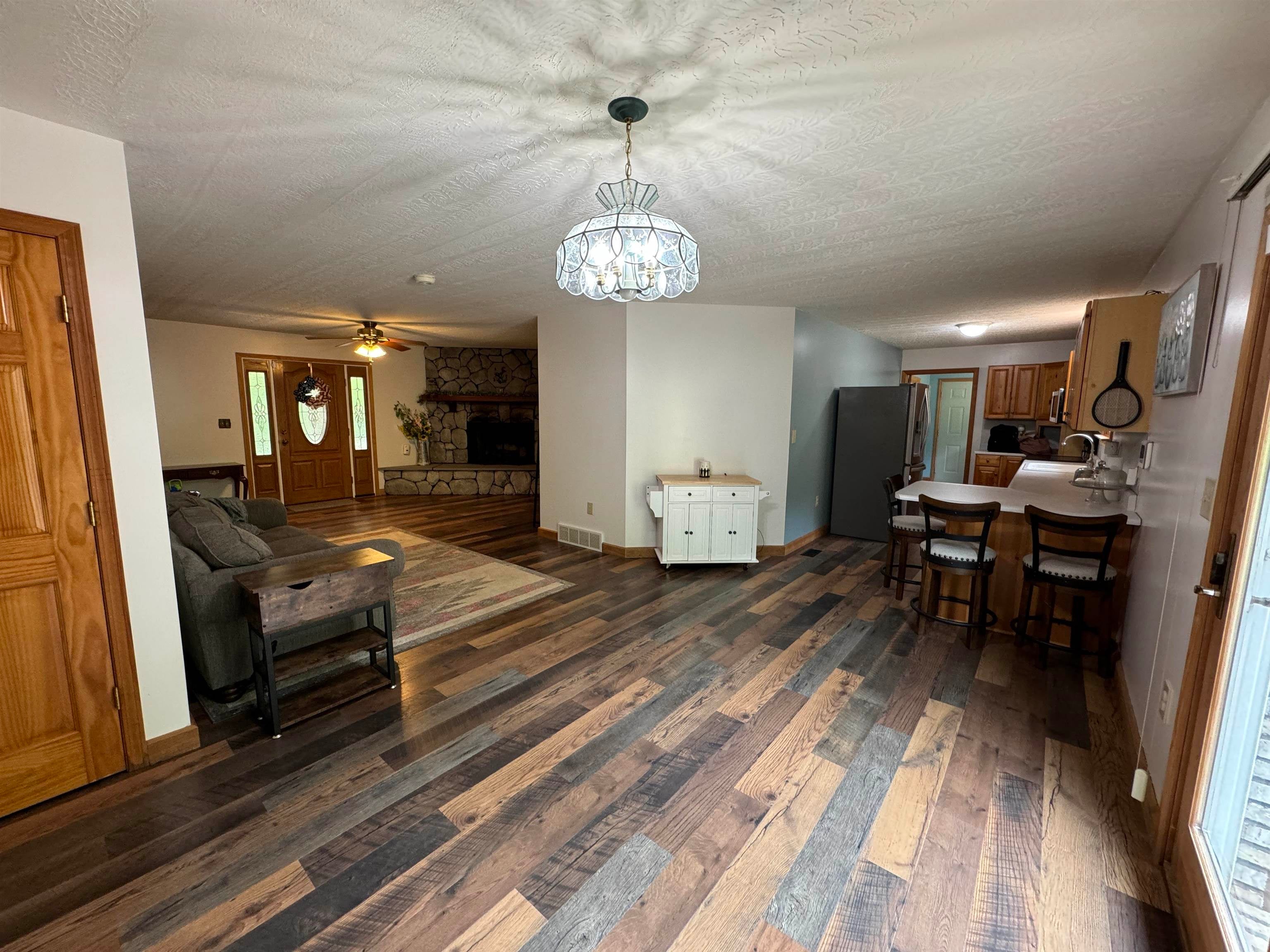 337 Pyles Branch Road Wayne, WV 25570 - Photo 4 of 31 Gallery Image 4