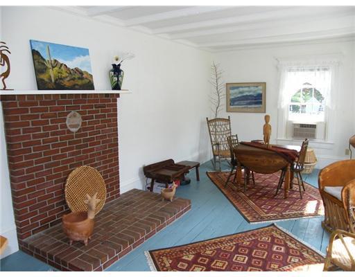 107 Huddle Road New Harbor, ME 04554 - Photo 12 of 23 Living Room.