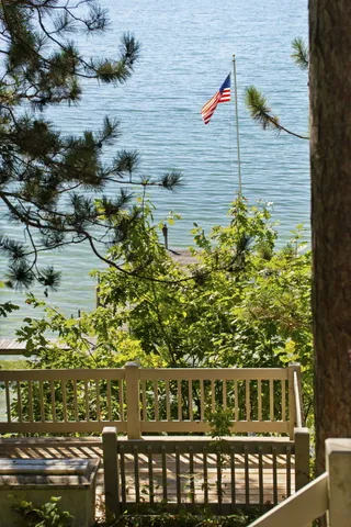 $3,995,000 | 818 Whitfield View, Petoskey, MI 49770