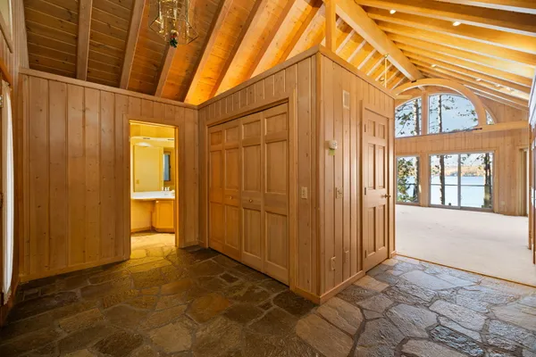 $3,995,000 | 818 Whitfield View, Petoskey, MI 49770