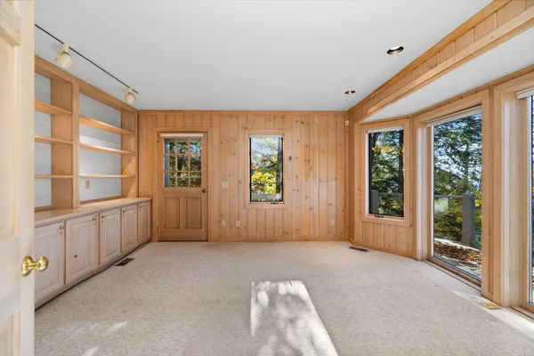 $3,995,000 | 818 Whitfield View, Petoskey, MI 49770