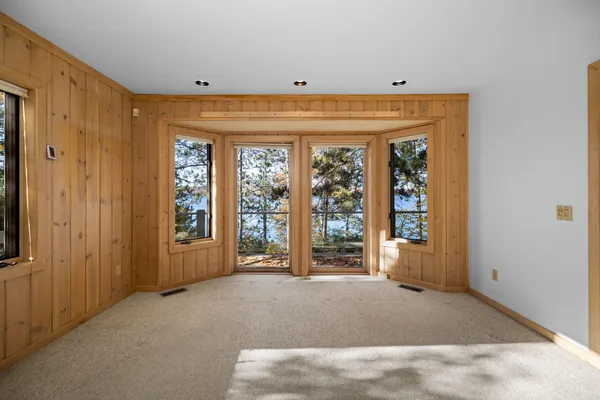 $3,995,000 | 818 Whitfield View, Petoskey, MI 49770