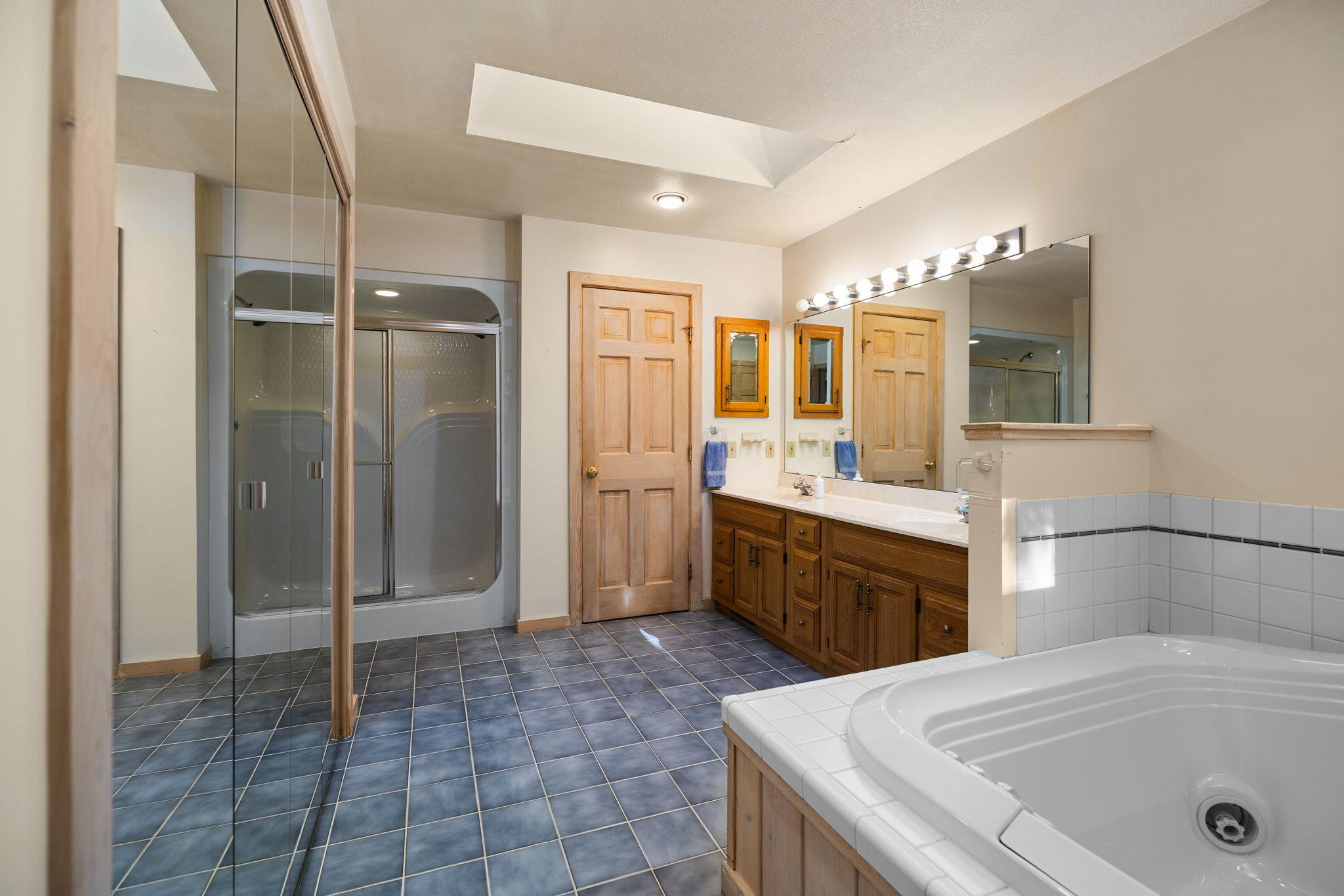 818 Whitfield View Petoskey, MI 49770 - Photo 139 of 186 139-web-or-mls-CAG_6868