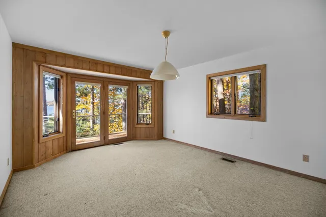 $3,995,000 | 818 Whitfield View, Petoskey, MI 49770