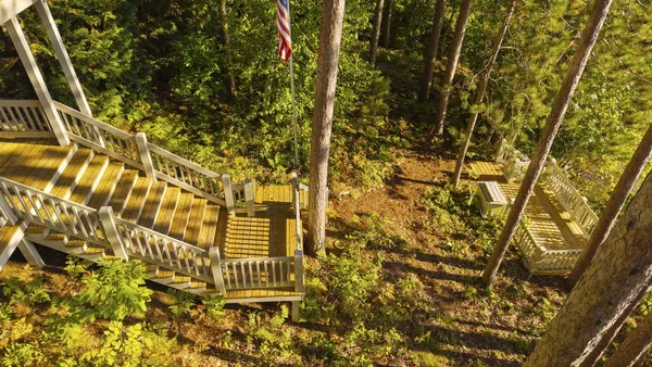 $3,995,000 | 818 Whitfield View, Petoskey, MI 49770