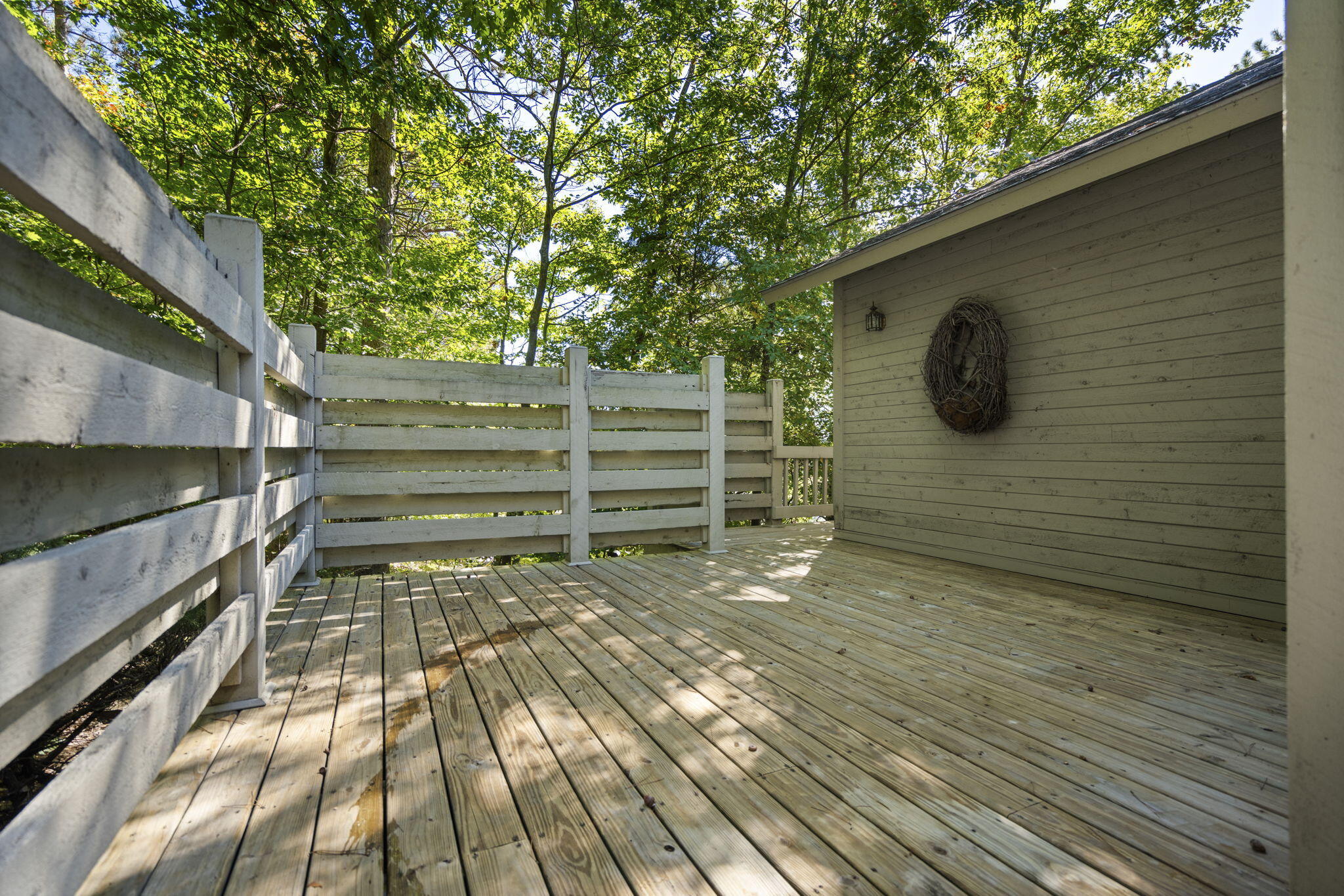 818 Whitfield View Petoskey, MI 49770 - Photo 44 of 186 44-web-or-mls-JEL09144