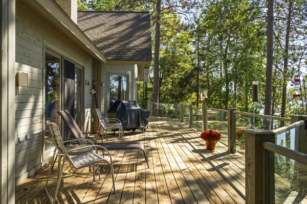 $3,995,000 | 818 Whitfield View, Petoskey, MI 49770