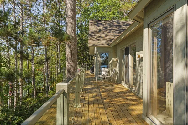 $3,995,000 | 818 Whitfield View, Petoskey, MI 49770