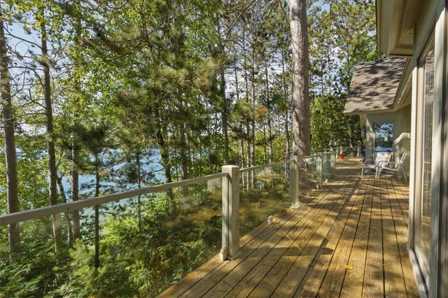 $3,995,000 | 818 Whitfield View, Petoskey, MI 49770