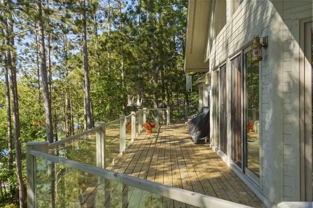 $3,995,000 | 818 Whitfield View, Petoskey, MI 49770