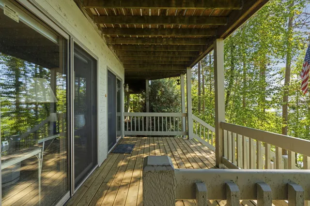 $3,995,000 | 818 Whitfield View, Petoskey, MI 49770