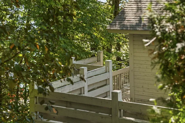 $3,995,000 | 818 Whitfield View, Petoskey, MI 49770