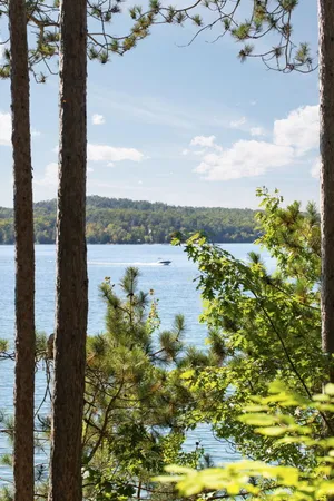 $3,995,000 | 818 Whitfield View, Petoskey, MI 49770