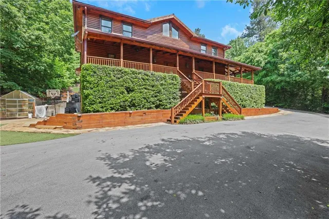 $725,000 | 107 Winsome Place Northeast, Rome, GA 30161